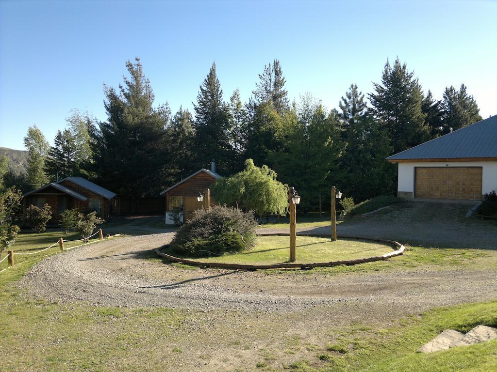 Villa Complejo La Cautiva à Esquel Extérieur photo