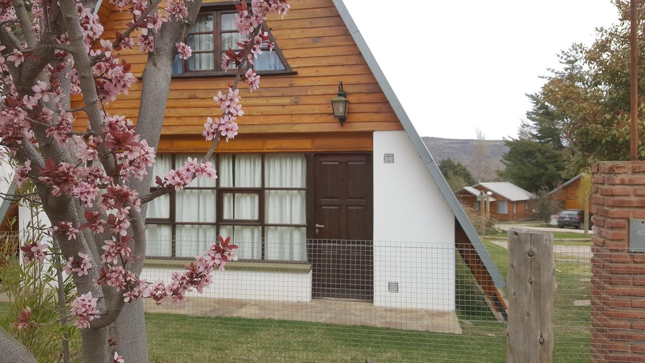 Villa Complejo La Cautiva à Esquel Extérieur photo