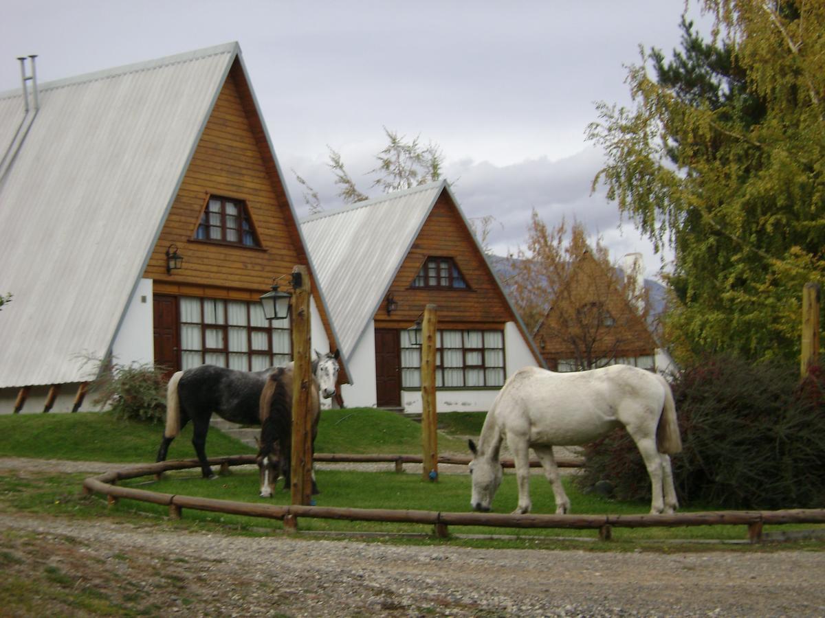 Villa Complejo La Cautiva à Esquel Extérieur photo