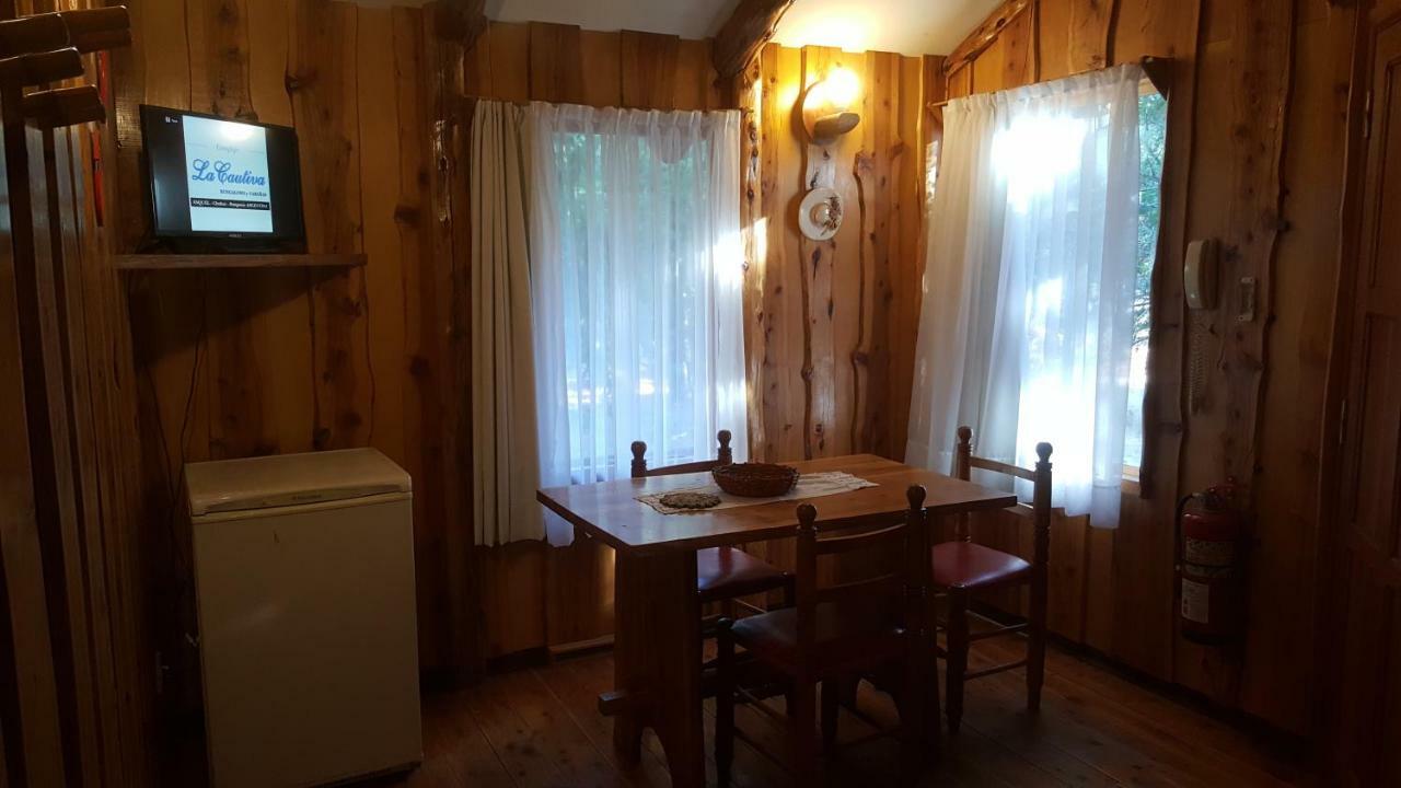 Villa Complejo La Cautiva à Esquel Extérieur photo